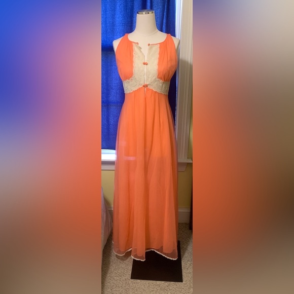 Gossard Other - Vintage Peach Nightie Nightgown by Gossard Artemis, Nylon, Size S